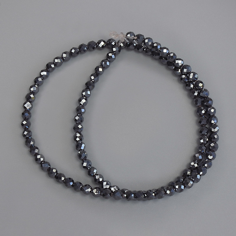 Намистини Гематит гранована кулька 4мм+- на волосіні, довжина 38см+